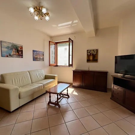 Rosella Appartement Capo dʼOrlando